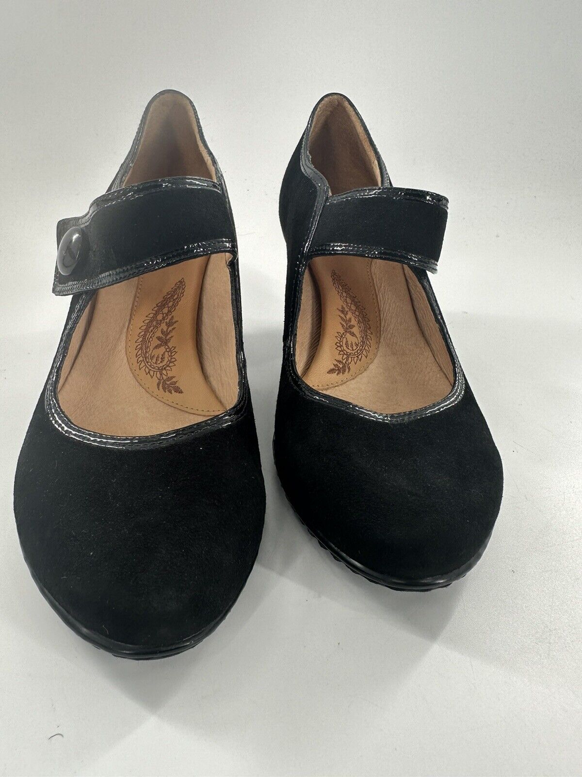 SOFFT MARY JANES SUEDE BLACK PUMPS HEELS SIZE 8.5