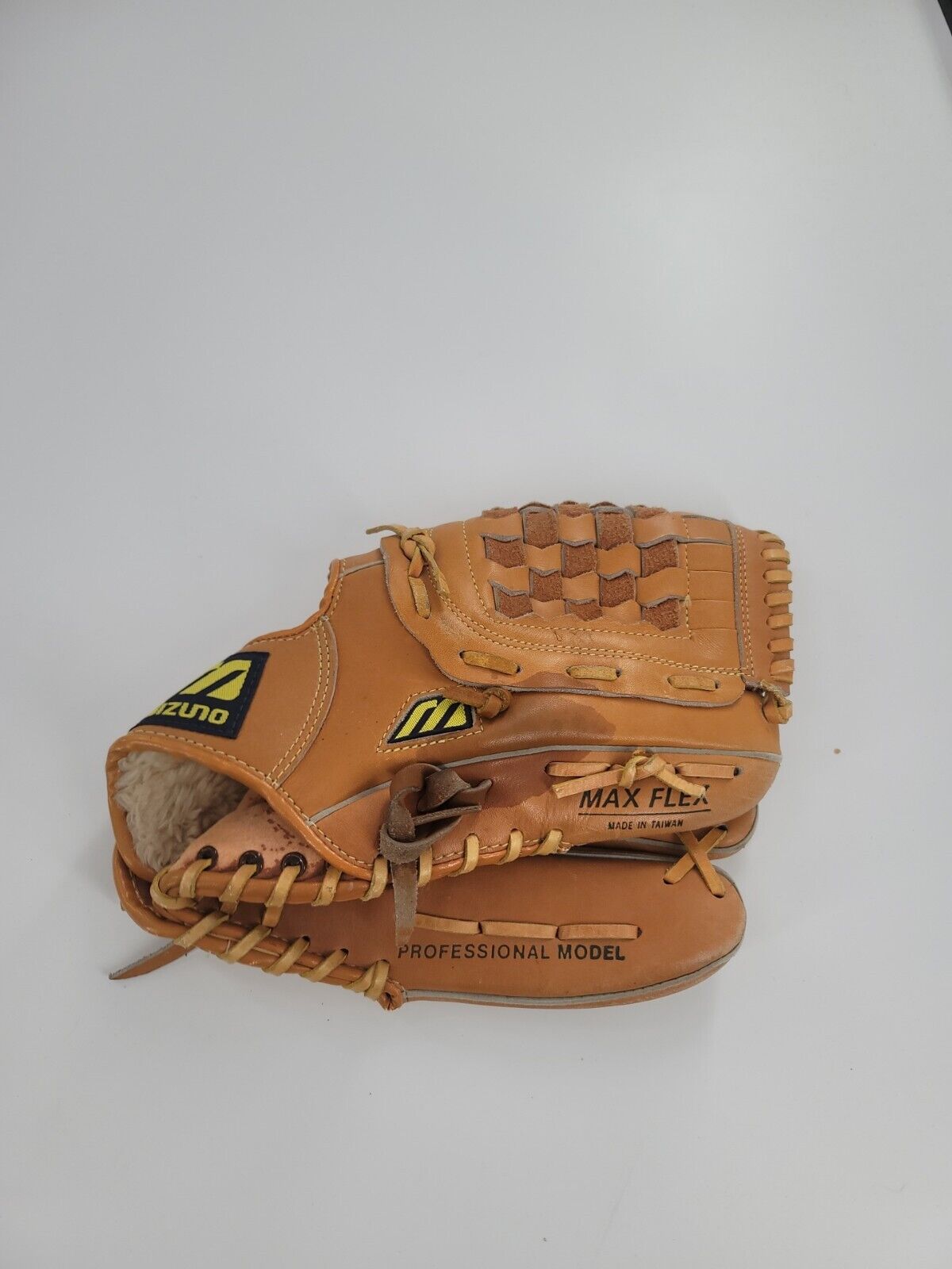 Mizuno Baseball Professional Glove MZ1210 RHT 11" Softball Mitt Right Hand Throw - Opticdeals