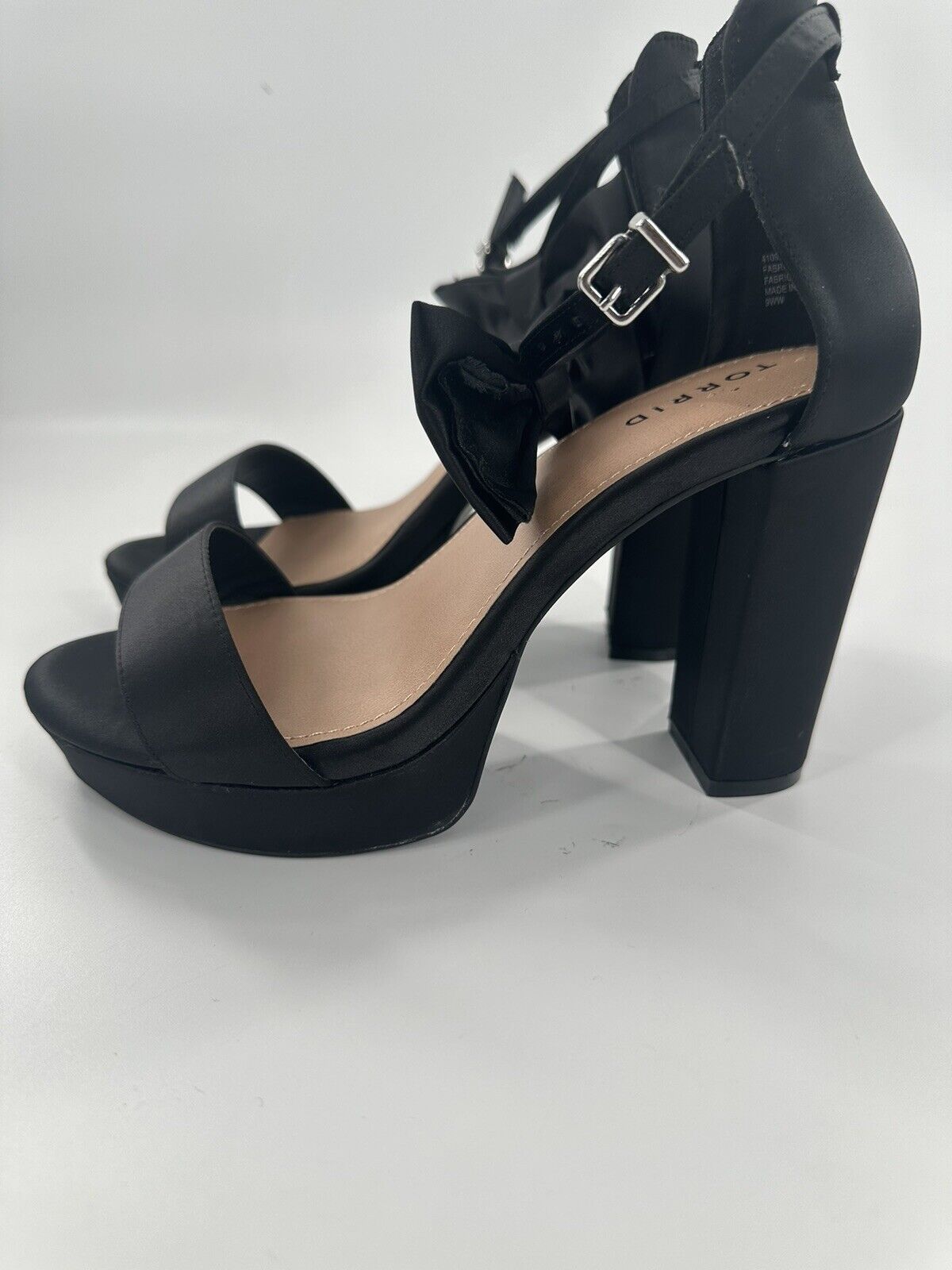 Torrid Platform Heel Sandal Size 9WW Black Ankle Bow Strap