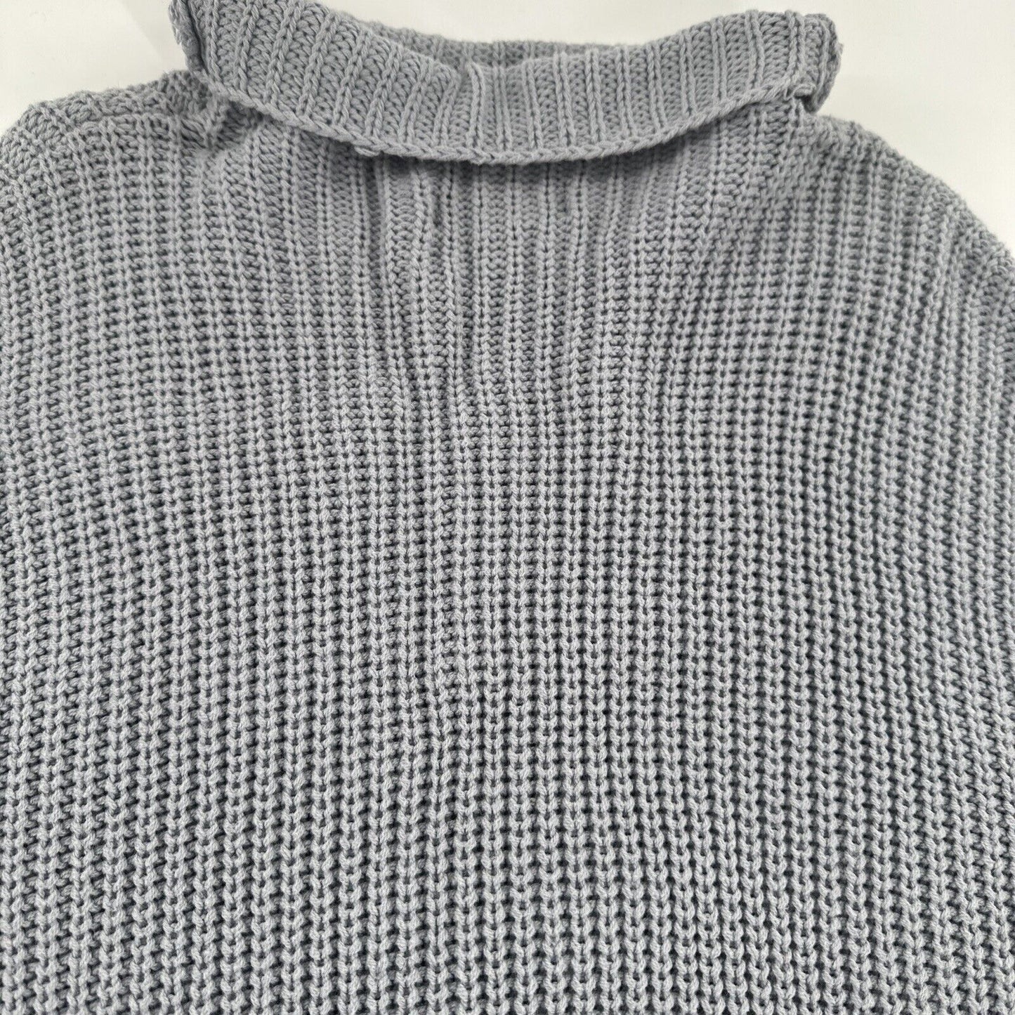 AMERICAN EAGLE OVER SIZE FIT SWEATER SIZE M MOCK NECK